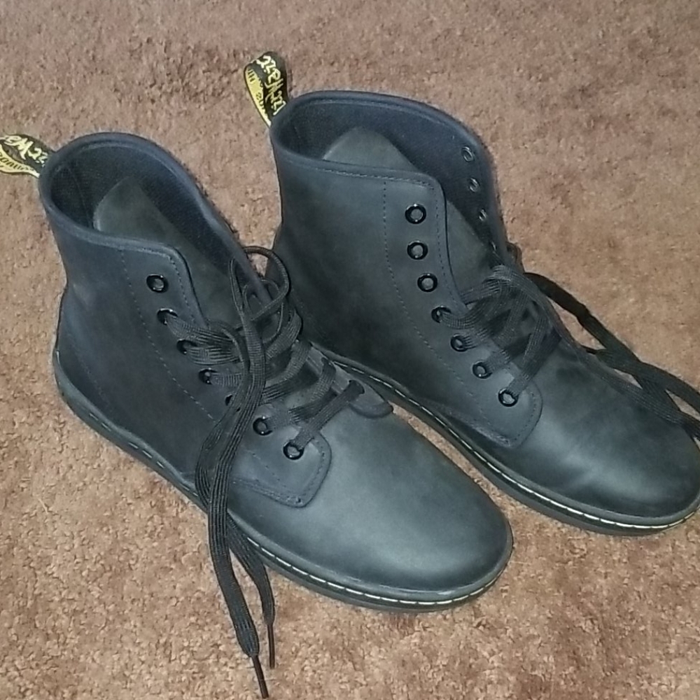 NWOT Dr. Martins